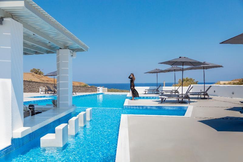 Desiterra Resort Suites & Villas カルテラドス エクステリア 写真