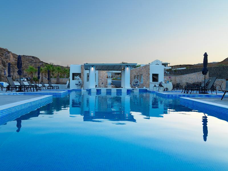 Desiterra Resort Suites & Villas カルテラドス エクステリア 写真